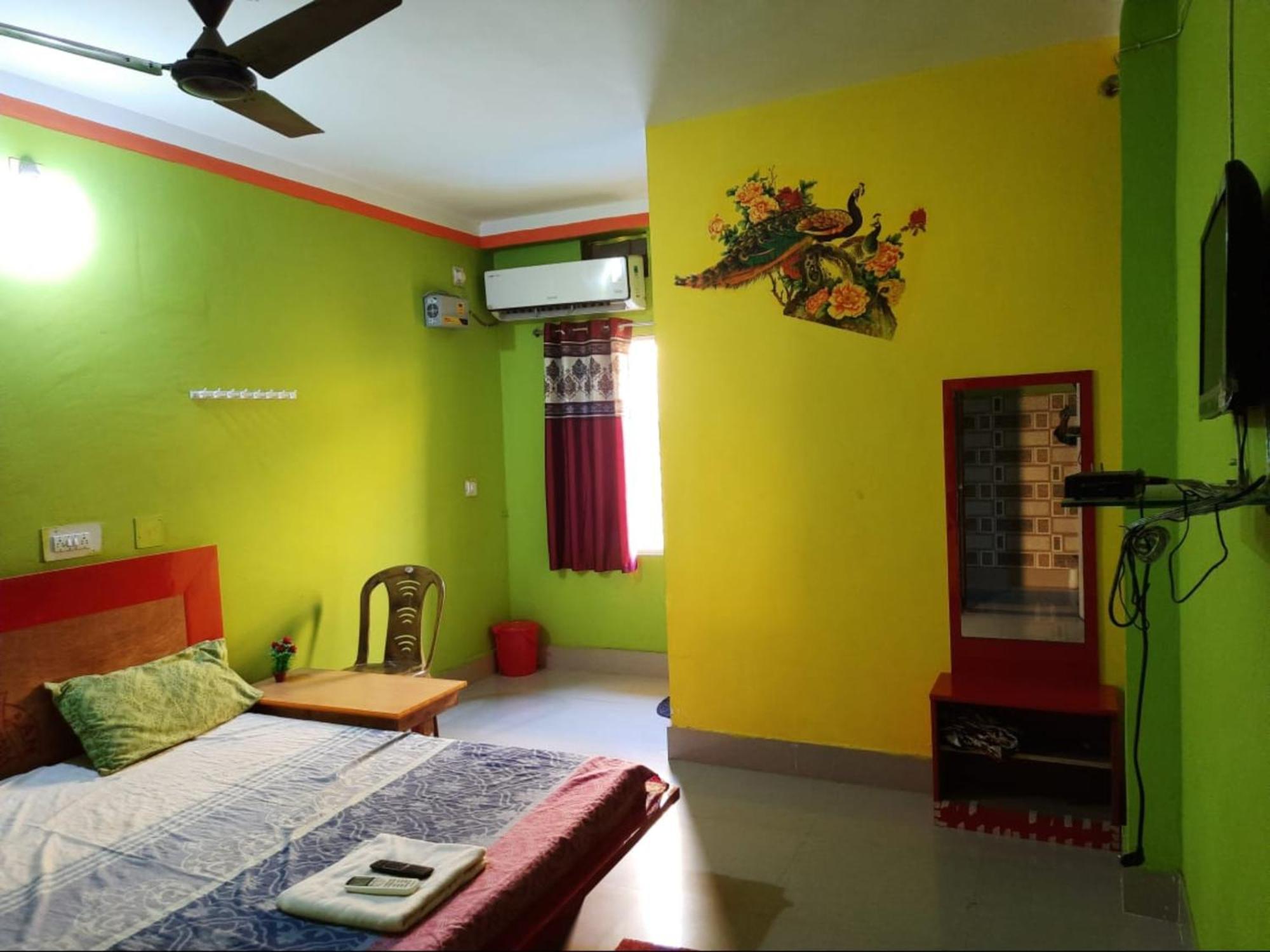 Hotel Sun Plaza-Near Konark Sun Temple- Couple Friendly-Best Choice Of Travellers Exterior photo